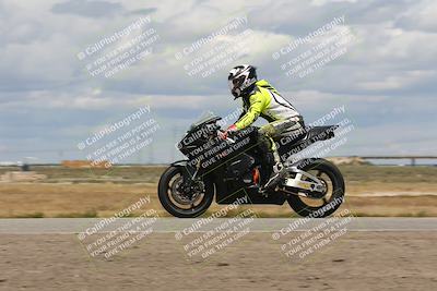 media/Apr-26-2024-TrackDaz (Fri) [[c4b677d280]]/B Group/120pm (Wheelie Bump)/